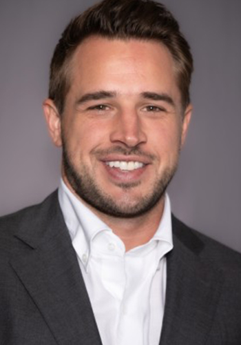 Zac  Isaacks