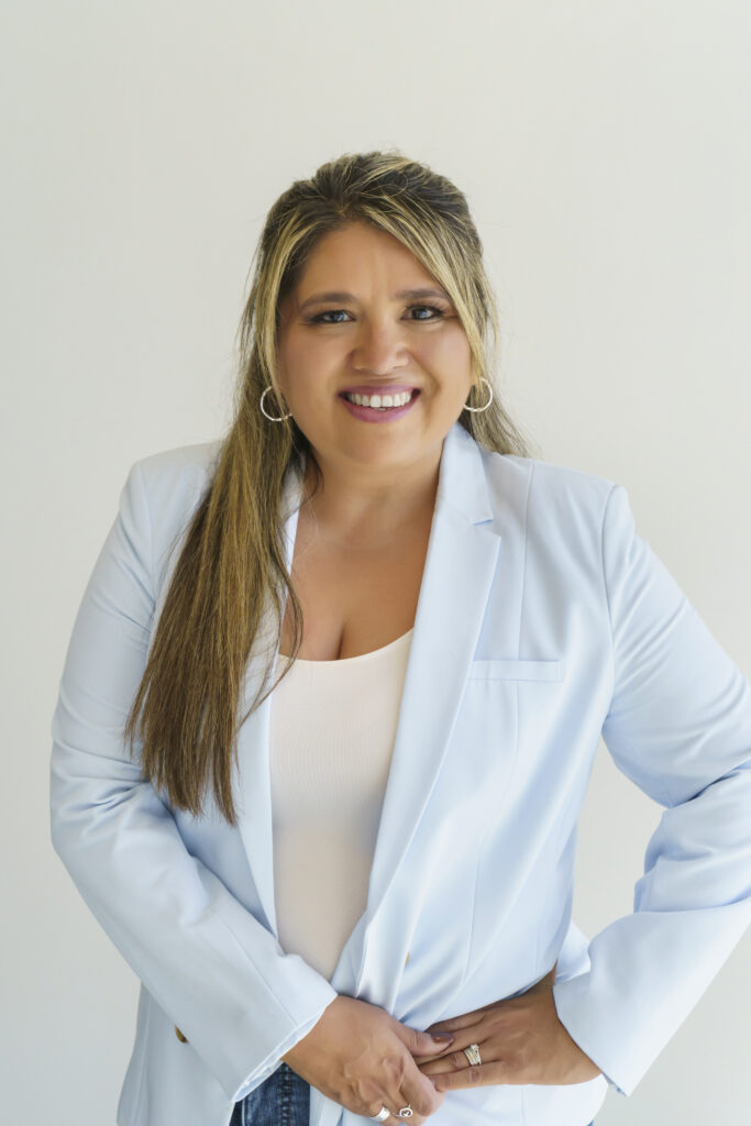 Theresa Almogabar
